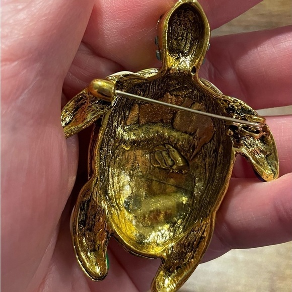 🐢 PATCHWORK SEA TURTLE BROOCH Multicolor Stones Acrylic Art to Wear Stunning - Picture 5 of 5